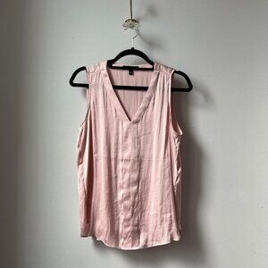 Baby pink 100% silk flowy blouse size small